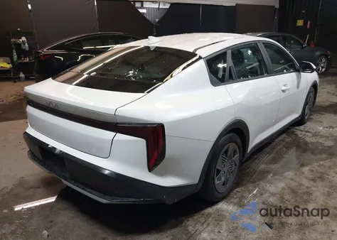 2025 Kia K4 Lx from USA, damaged, VIN 3KPFT4DE2SE014300